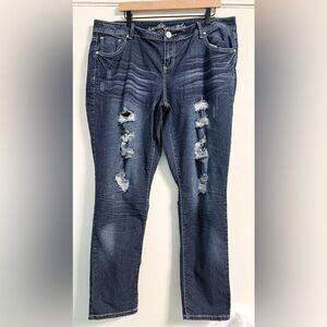 Almost Famous Plus 20 Distressed Skinny Jeans Dark Wash 31” Inseam Edgy Denim